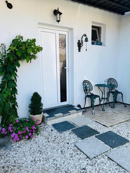 Casă cu 3 camere cu Teren 142 Mp în Cetate