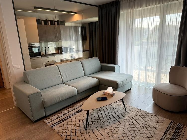 Apartament cu 2 camere decomandat, mobilat în Pipera