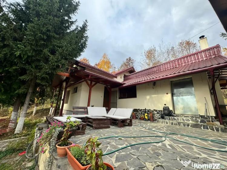 Casa moderna cu priveli?te panoramica ideala pentru - 17