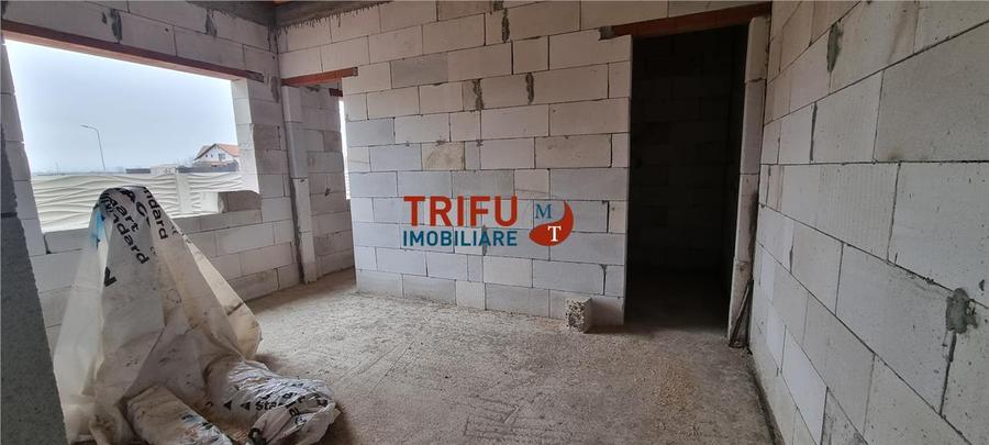 Casă individuală cu 4 camere cu Teren 600 Mp în Partoș