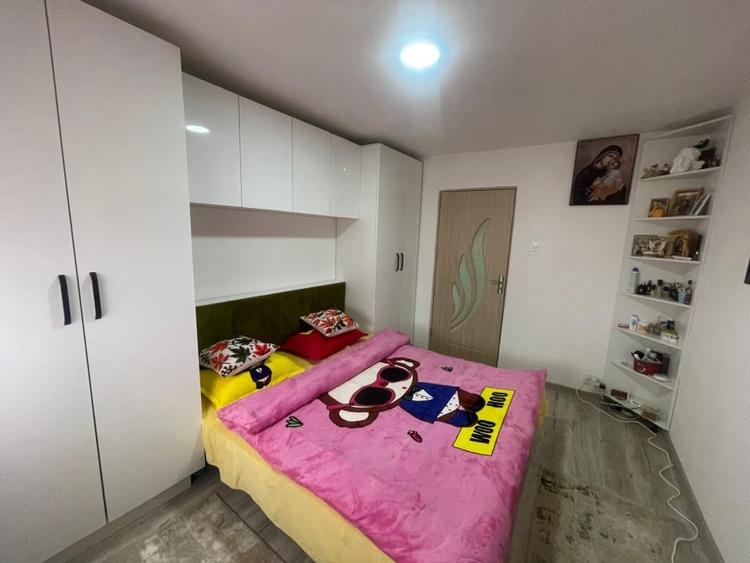 Apartament cu 3 camere decomandat, mobilat în Valea Rosie