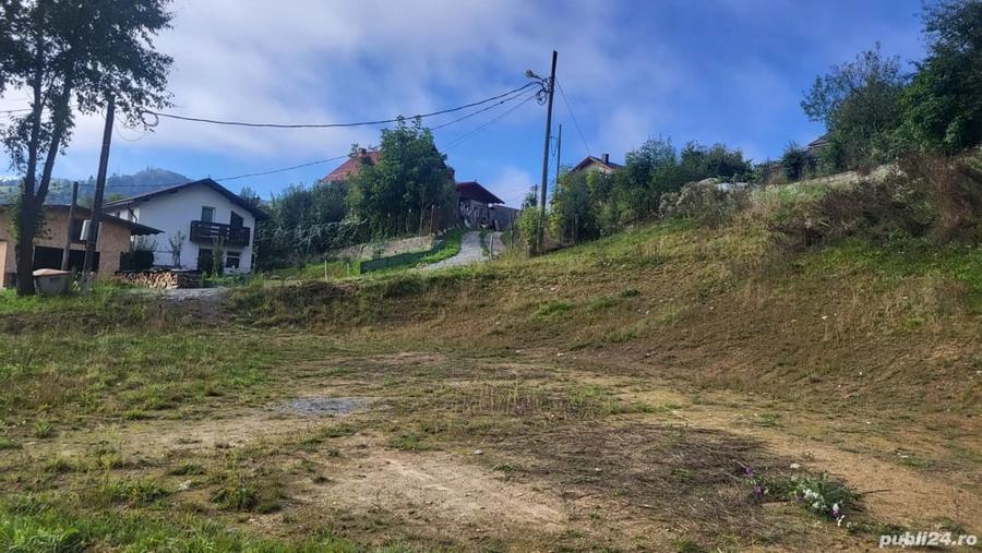 Teren de 1636 mp, în Central