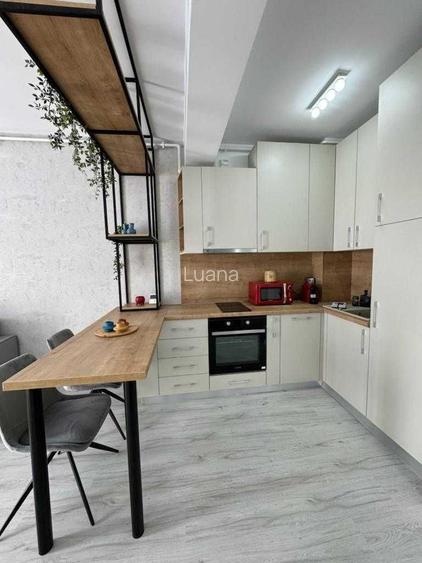 Vand Apartament la CHEIE 2 camere Bloc Nou cu Loc de Parcare