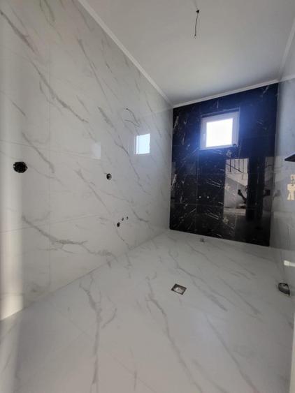 Duplex spatios cu 4 camere si mansarda cu placa de beton,gata de mutat - 11