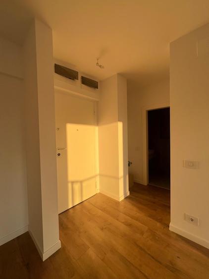 Apartament cu 2 camere în Barbu Văcărescu
