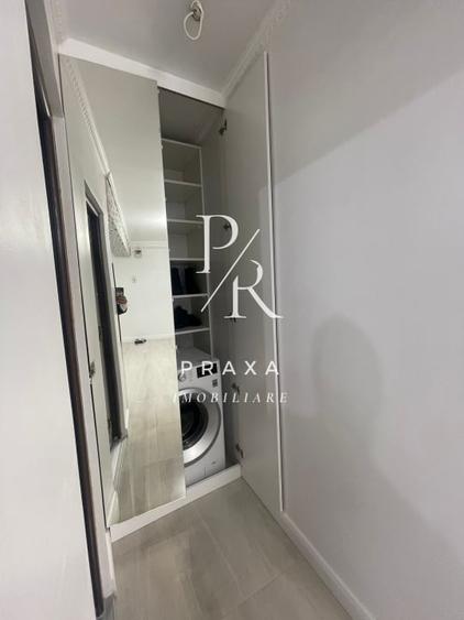 Apartament cu 4 camere semidecomandat, mobilat în Florești