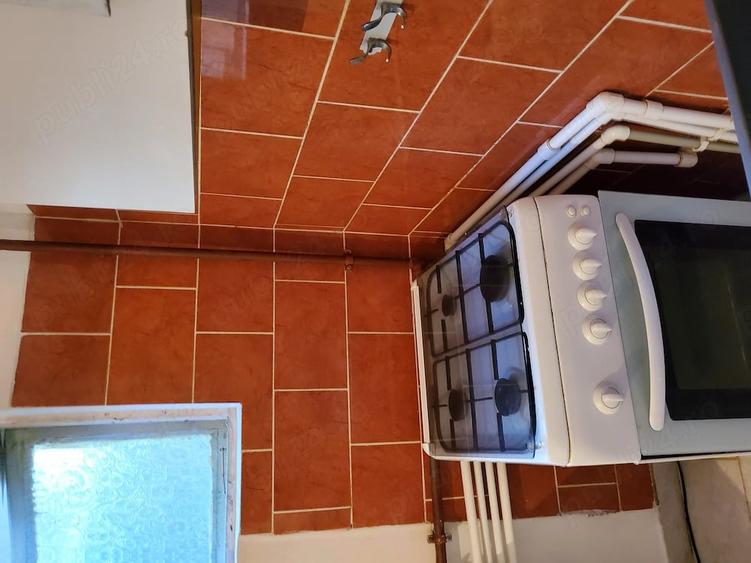 Casă cu 4 camere cu Teren 232 Mp în Decebal