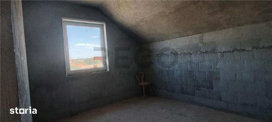 Casă cu 5 camere cu Teren 357 Mp în Dragoș Vodă