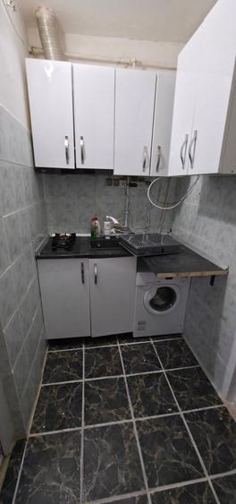 Garsonieră decomandată în Lipovei