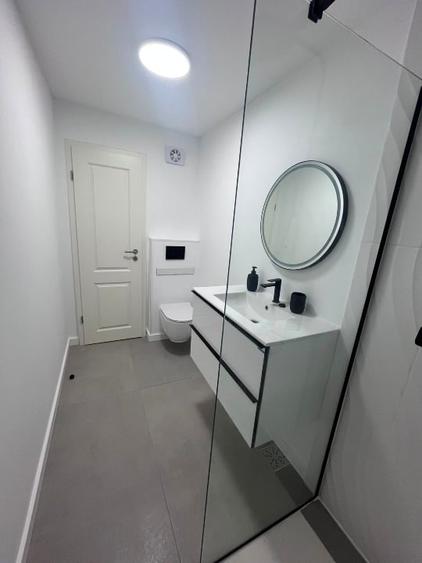 Apartament cu 2 camere decomandat, mobilat în Brâncoveanu