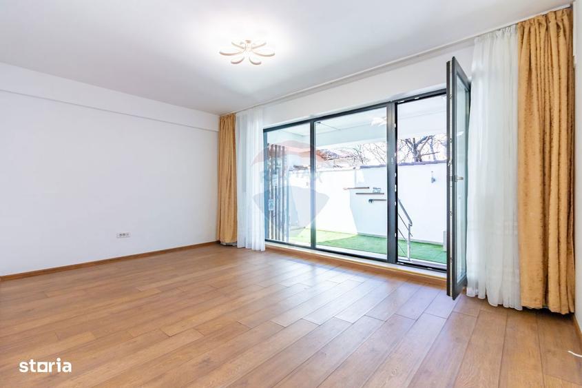 Apartament cu 3 camere, mobilat în Dămăroaia
