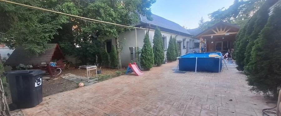 Casă individuală cu 6 camere cu Canalizare în Aradului