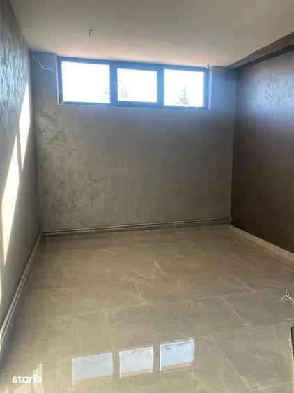 Apartament cu 4 camere în Boldești