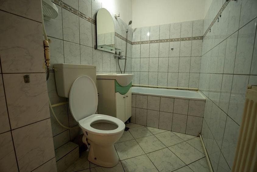 Garsonieră decomandată în Exterior Vest