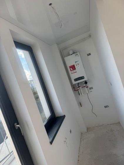 Apartament cu 2 camere decomandat în Tomis Plus