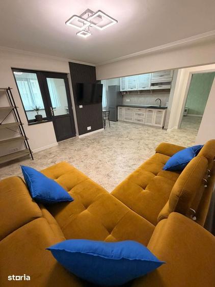 Apartament cu 2 camere decomandat în Exterior Vest