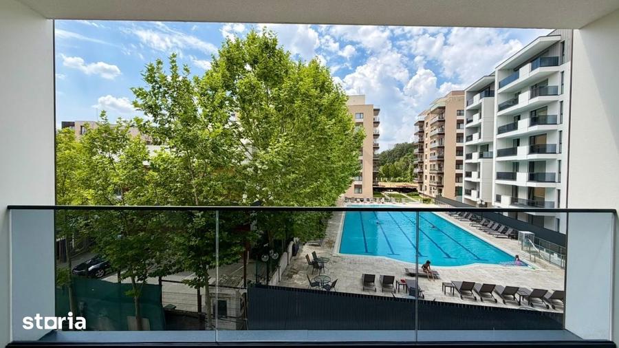 Apartament cu 3 camere semidecomandat în Central