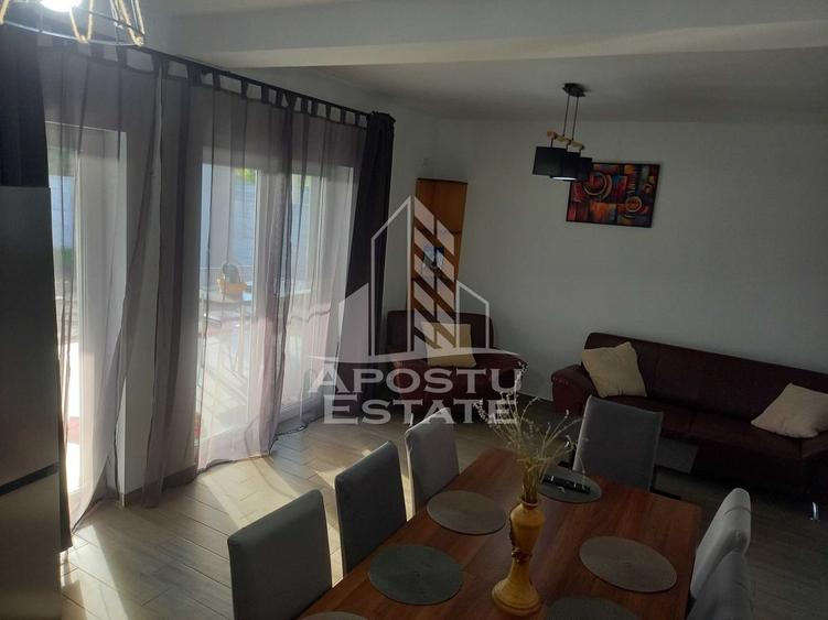 Duplex cu 4 camere cu Canalizare în Ghiroda