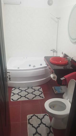 Apartament cu 2 camere nedecomandat în Central