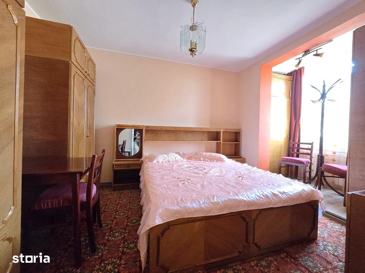 Apartament cu 2 camere nedecomandat în Micro 19