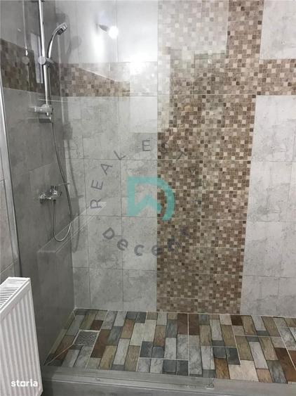 Casă cu 5 camere cu Teren 500 Mp în Stupini