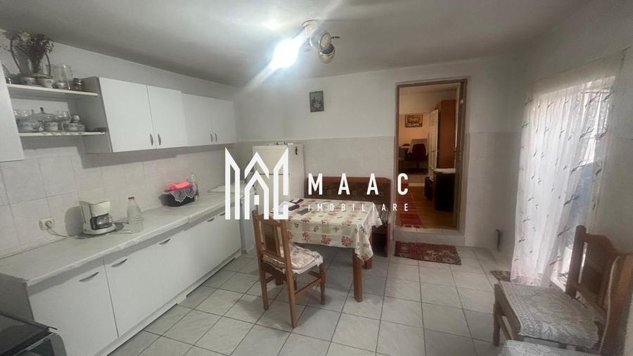 Casă individuală cu 3 camere cu Canalizare în Central