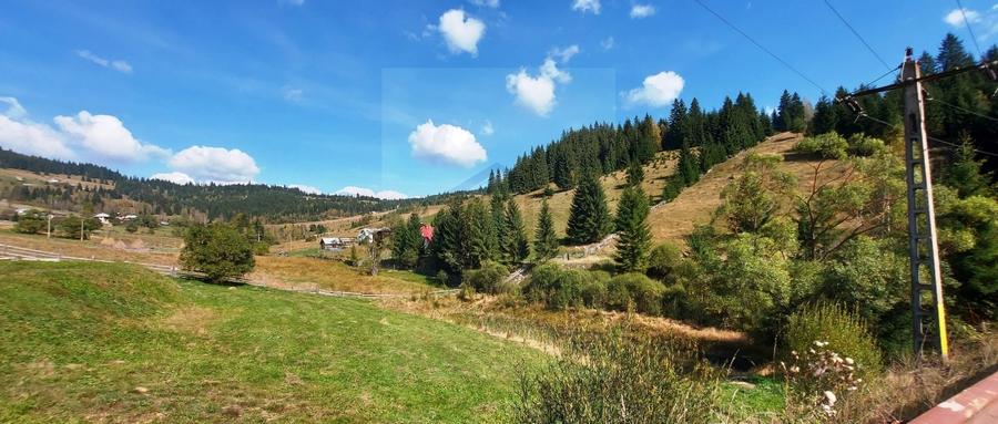 Casă individuală cu 5 camere cu Canalizare în Mestecăniș