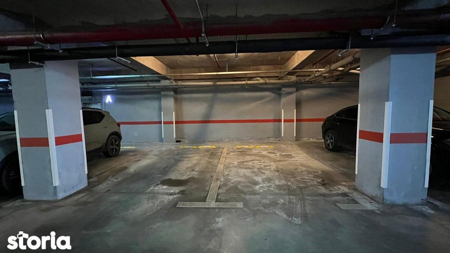 Apartament cu 3 camere, mobilat în Băneasa