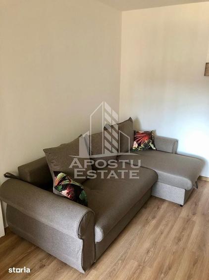 Apartament cu 2 camere, mobilat în Soarelui