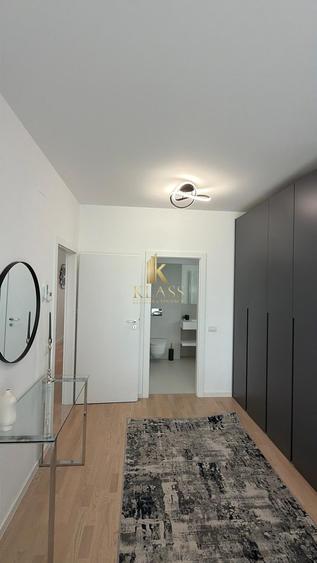 Apartament cu 3 camere decomandat, mobilat în Băneasa