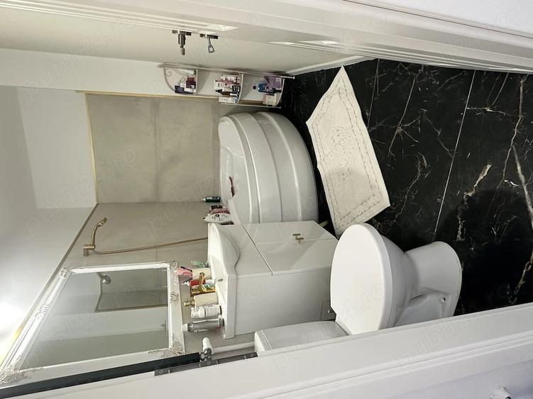 Apartament cu 2 camere decomandat în 13 Septembrie