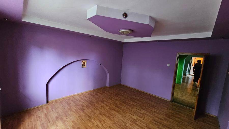 Casă individuală cu 5 camere cu Canalizare în Enachiță Văcărescu