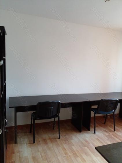 Apartament cu 3 camere în Dărmănești