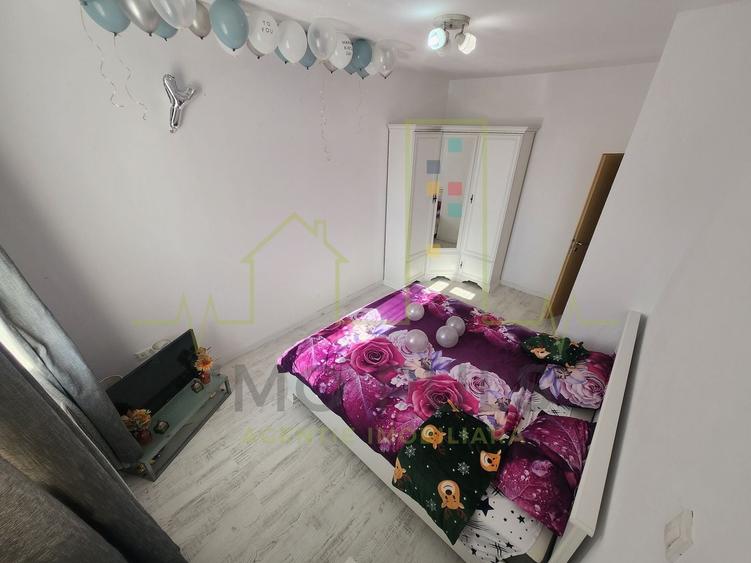 Apartament cu 3 camere, mobilat în Girocului