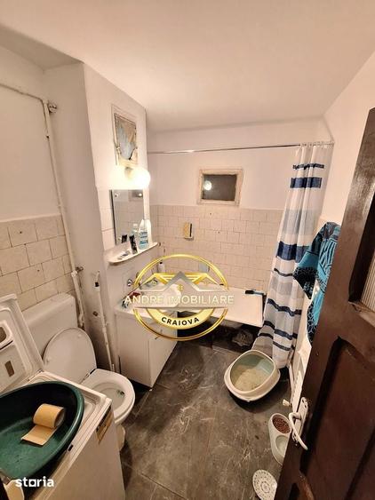 Apartament cu 2 camere decomandat în Calea București