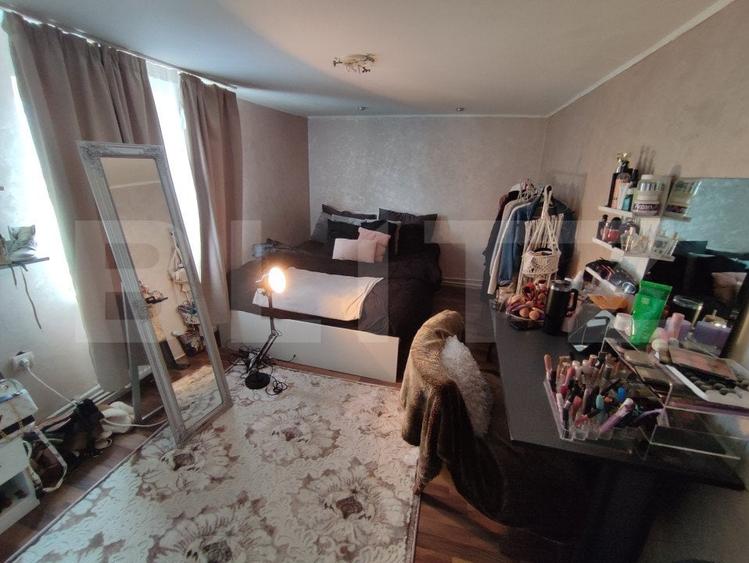 Casă individuală cu 5 camere cu Teren 970 Mp în Rădăuți