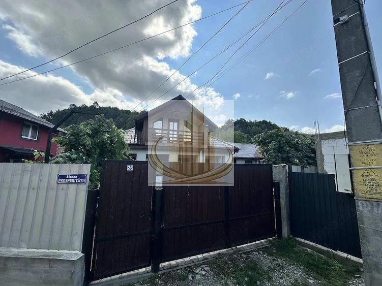 Casă cu 4 camere cu Teren 1000 Mp în Dofteana
