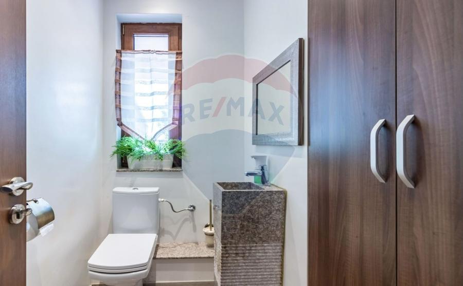 Casă individuală cu 4 camere cu Teren 325 Mp în Balotești