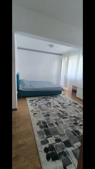 Apartament cu 3 camere decomandat în Clucerului