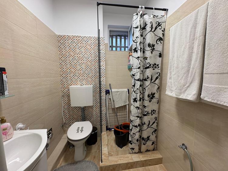 Apartament cu 2 camere semidecomandat în Gara de Nord