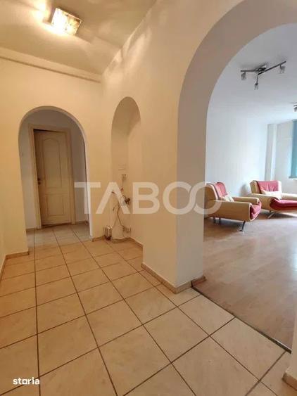 Apartament spatios cu 4 camere mobilat utilat 77mpu Milea Sibiu - 1