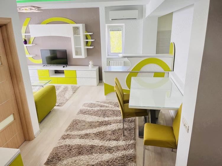 Apartament cu 3 camere decomandat în City Park Mall