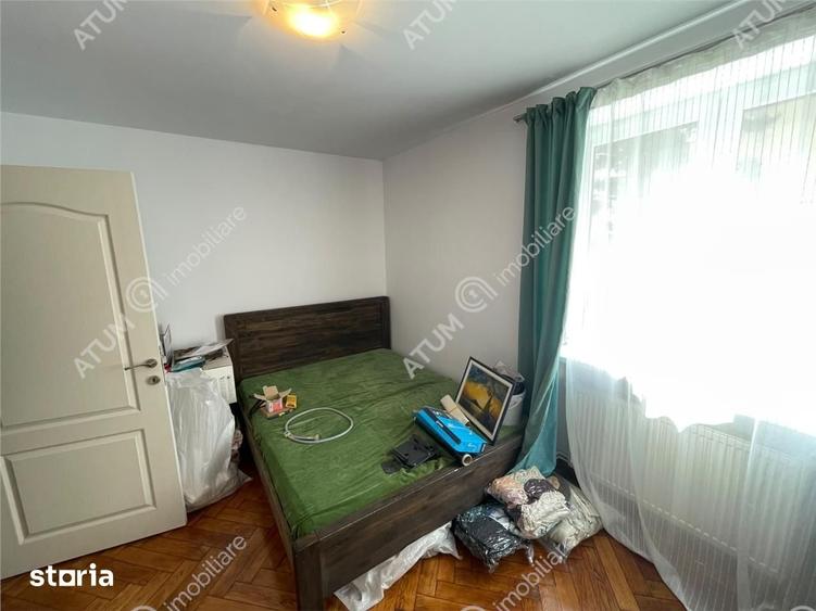 Apartament cu 3 camere nedecomandat în Terezian