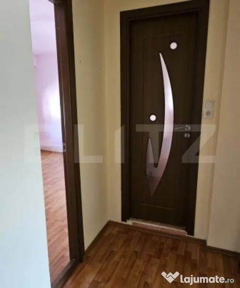 Apartament cu 2 camere decomandat în Carpați 2