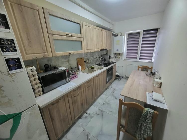 Garsonieră decomandată în Florești
