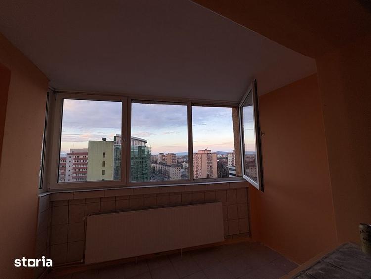 Apartament cu 3 camere în Scriitorilor
