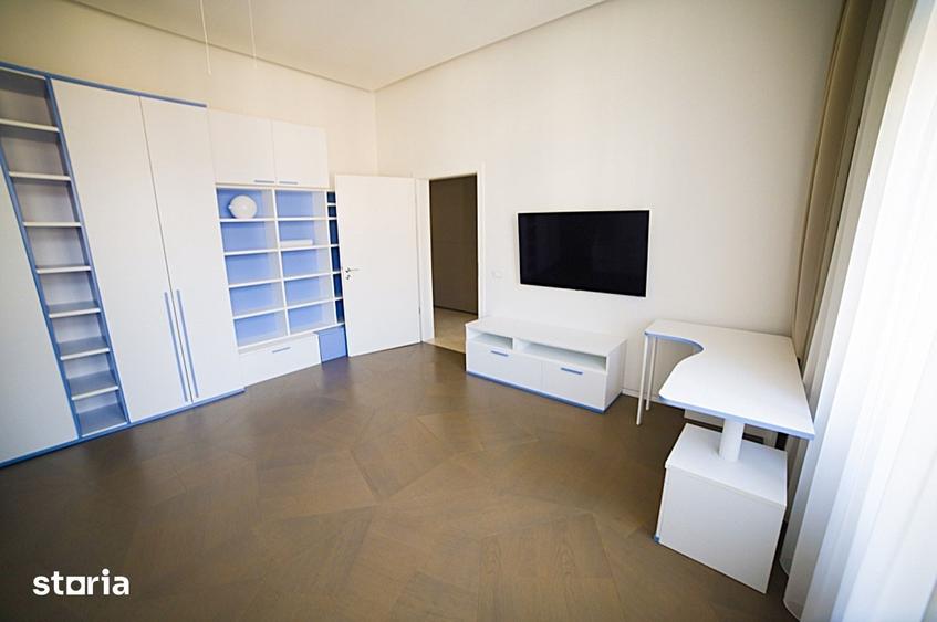 Apartament cu 3 camere în Centrul Istoric