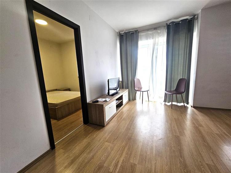 Apartament cu 2 camere semidecomandat în Tătărași