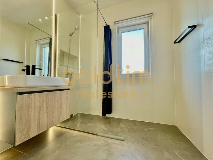Casă cu 5 camere cu Canalizare în Pipera