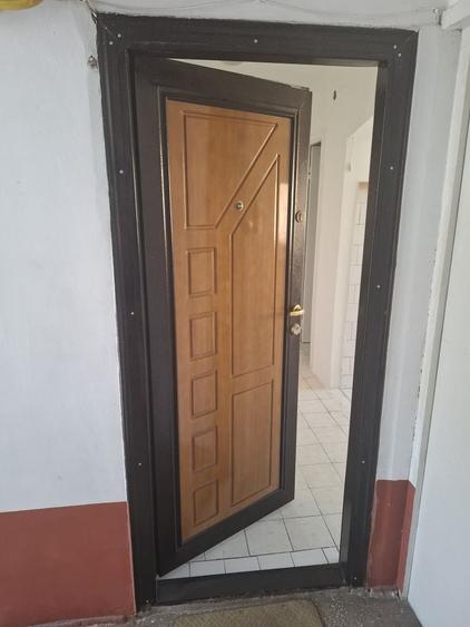Vand apartament in Resita - 1